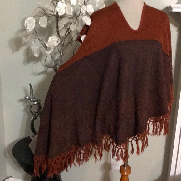 Sweaters - PONCHO SWEATER